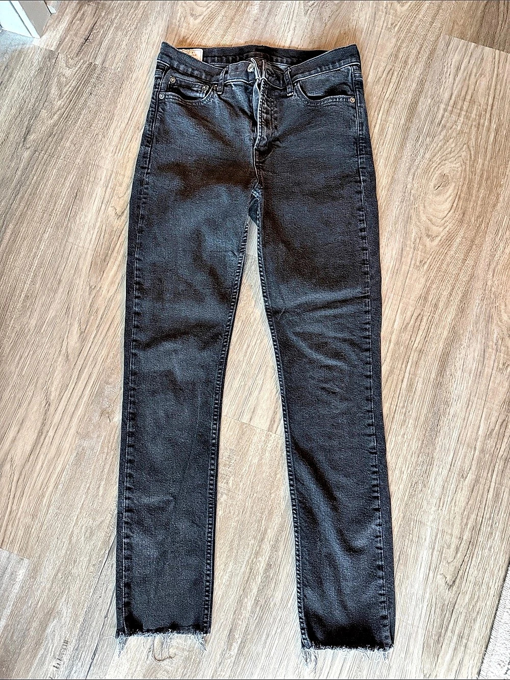 GAP Vintage Slim Black Straight Leg Waist 29T